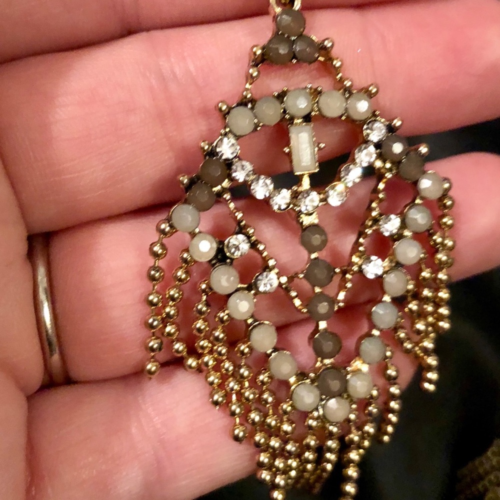 Beautiful Rhinestone Dangle Earrings - Picture 2 of 2